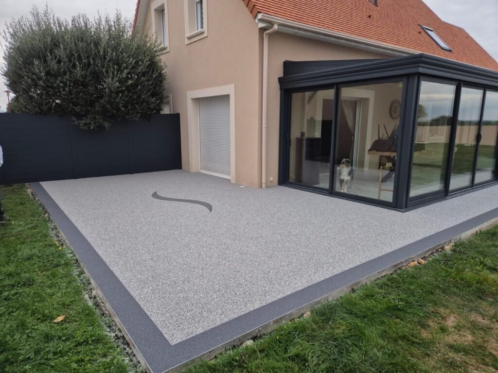 Lg-design - Comment choisir et poser une terrasse en granulat EPDM pour rester frais, durable et recyclable en 2025 ? - Featured Image 1